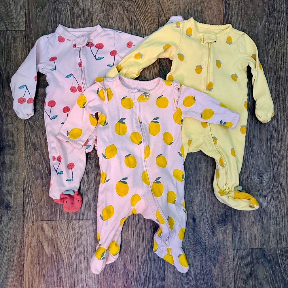 Baby Girl 0-3 month Sleepers